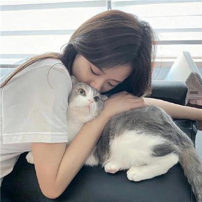 女恶魔人